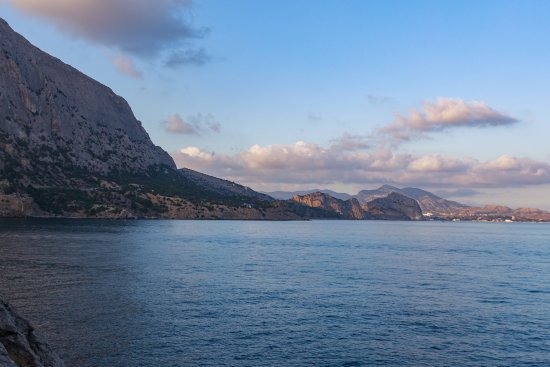 Новый Свет вечерело