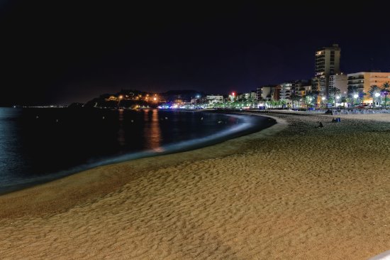 Ллорет ночью